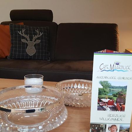 Hotel-Ferienwohnungen Cafe Maarblick Schalkenmehren Exteriér fotografie