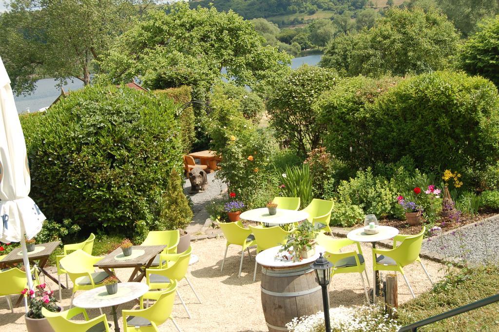 Hotel-Ferienwohnungen Cafe Maarblick Schalkenmehren Exteriér fotografie